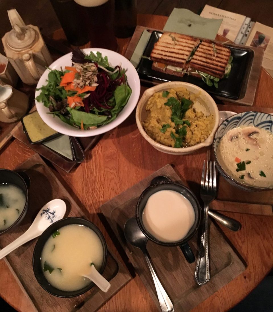 All of yummy vegan food that we shared at Dobra. 