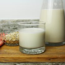 Simple Oat Milk