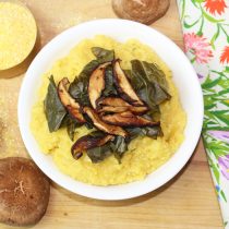 Creamy Southern Vegan Grits