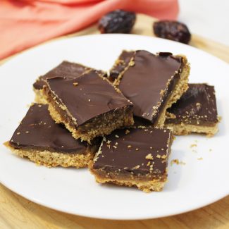 Peanut Butter Date Bars (vegan and gluten-free)