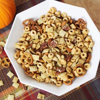 Healthy Chex Mix (vegan and gluten-free)